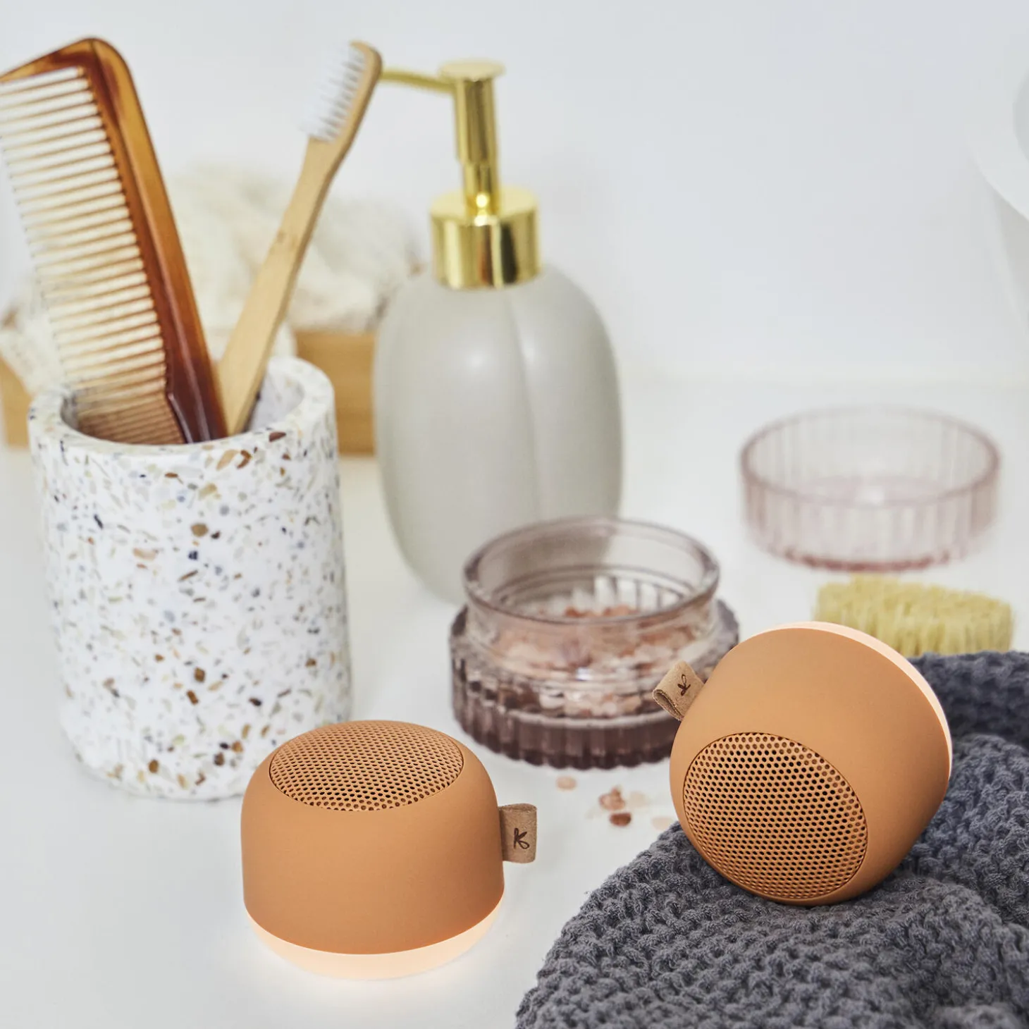 aLIGHT Bluetooth højtaler