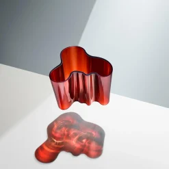 Alvar Aalto vase 16 cm, cranberry