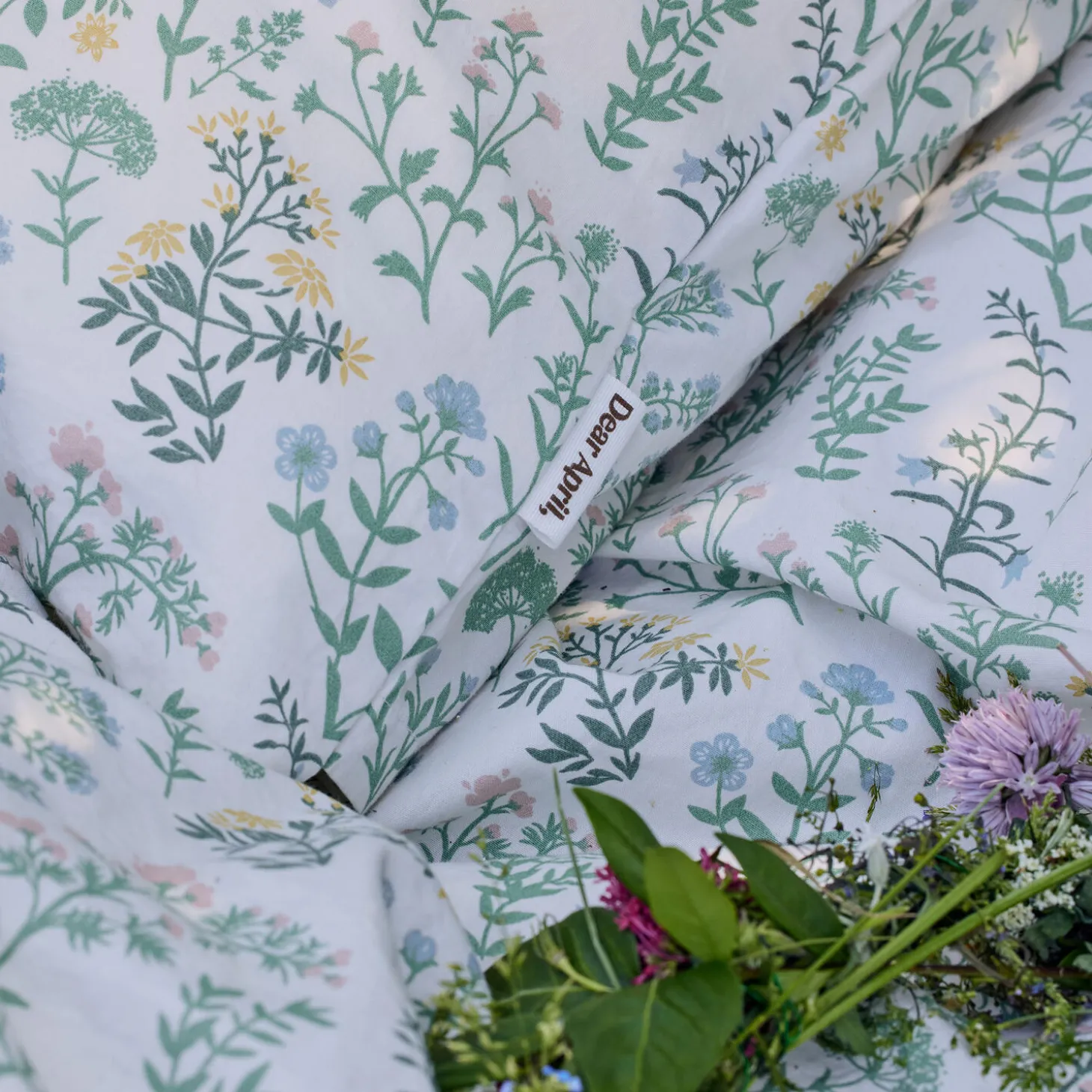 Asta voksen sengetøj, summer flowers