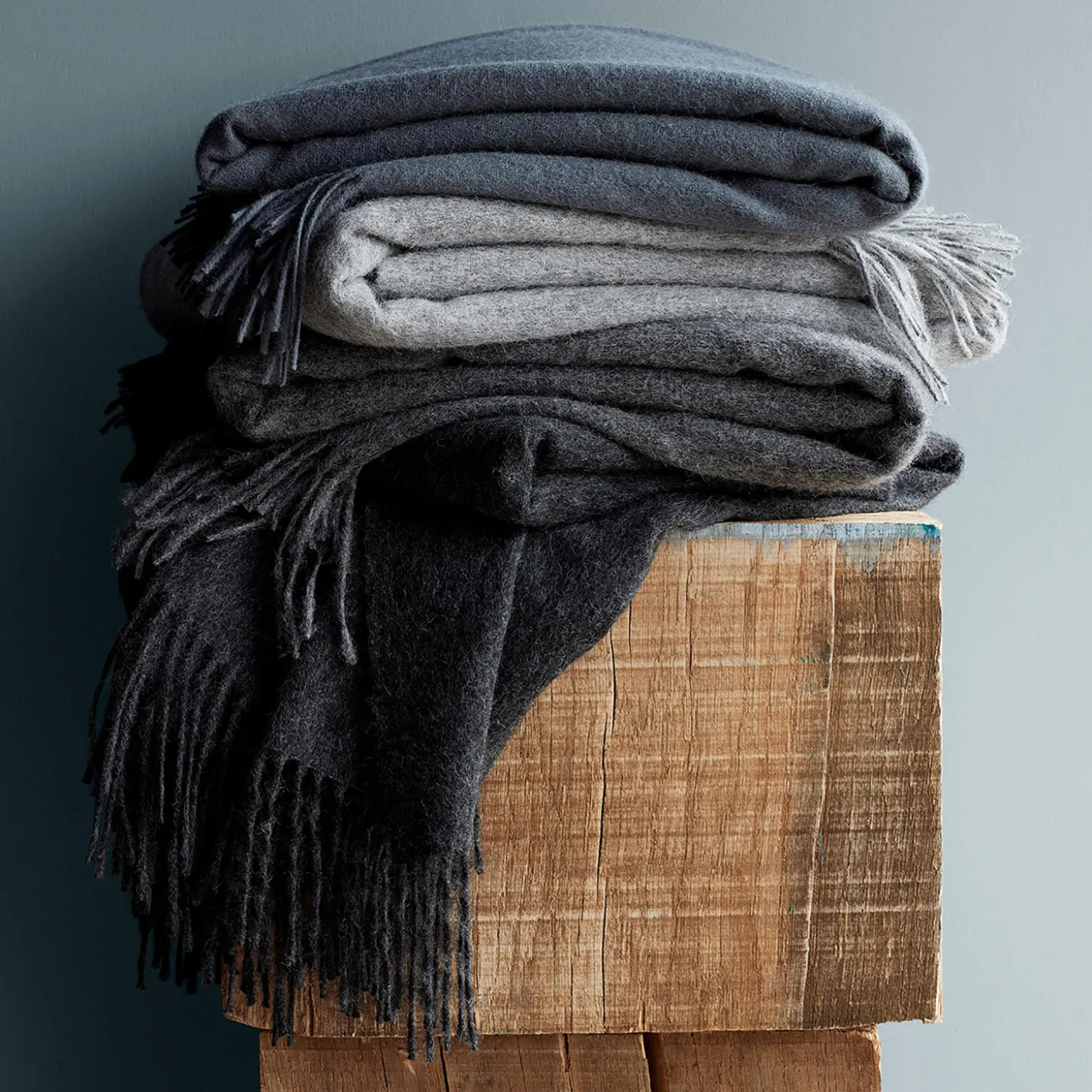 Classic plaid, dark grey
