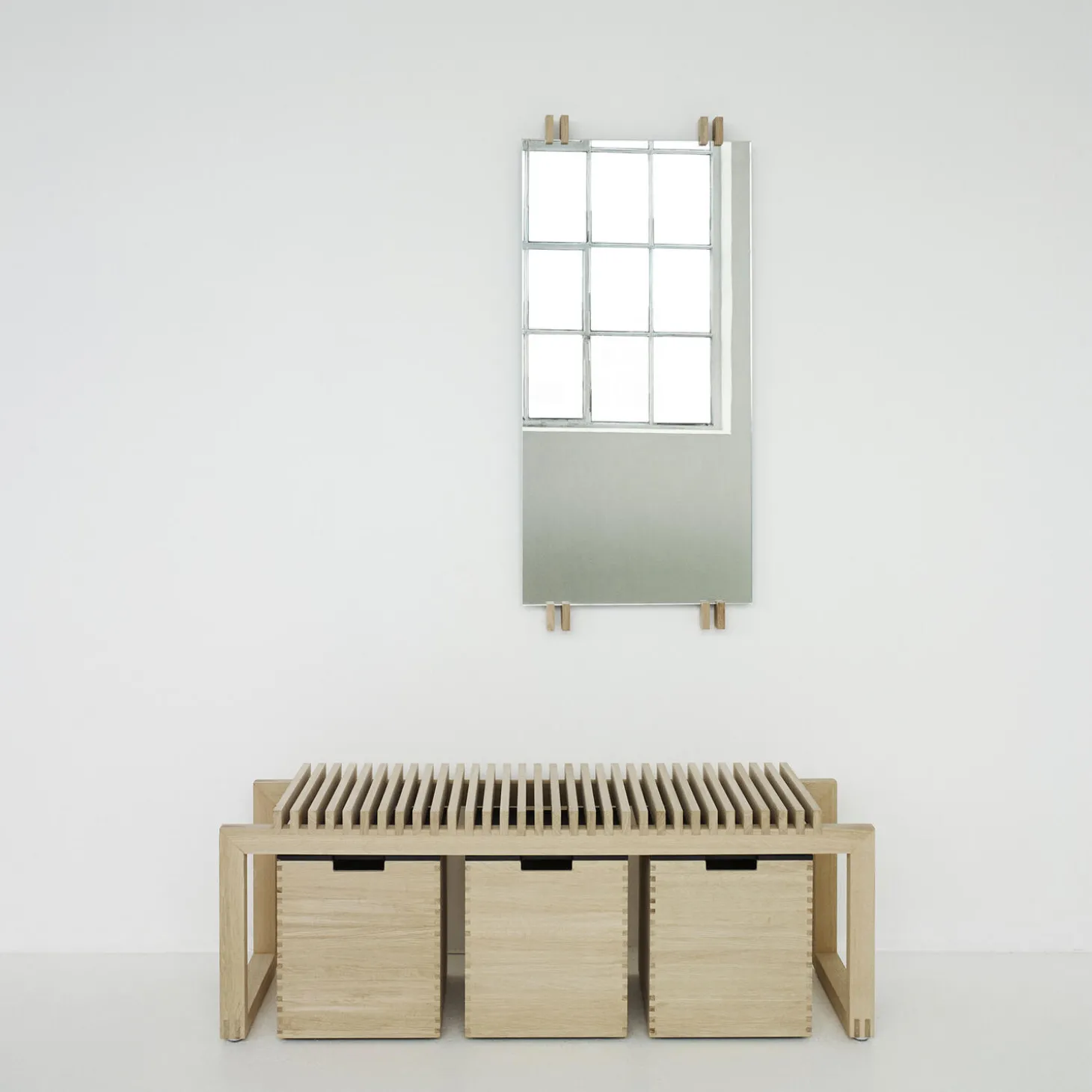 Cutter Mirror, eg