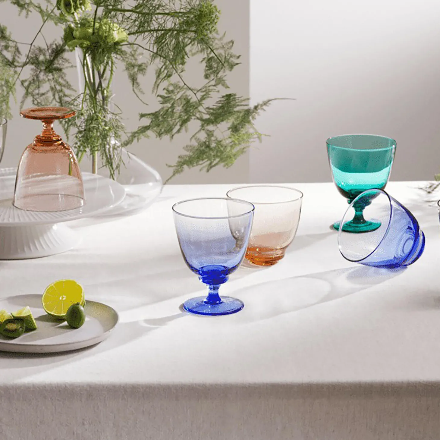 Flow glas på fod, mørk blå