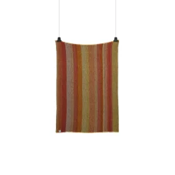 FRI Half Size Throw, summer red
