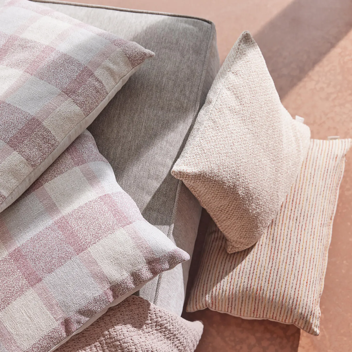 Heaven plaid, dusty rose