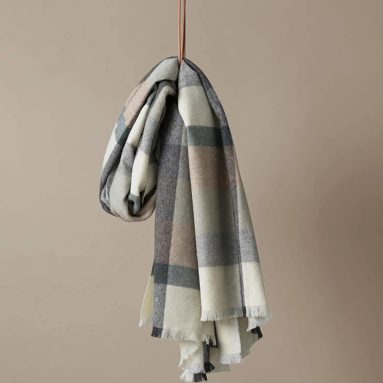 Intersection plaid, camel/white/grey