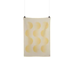 MOON Throw, yellow ray