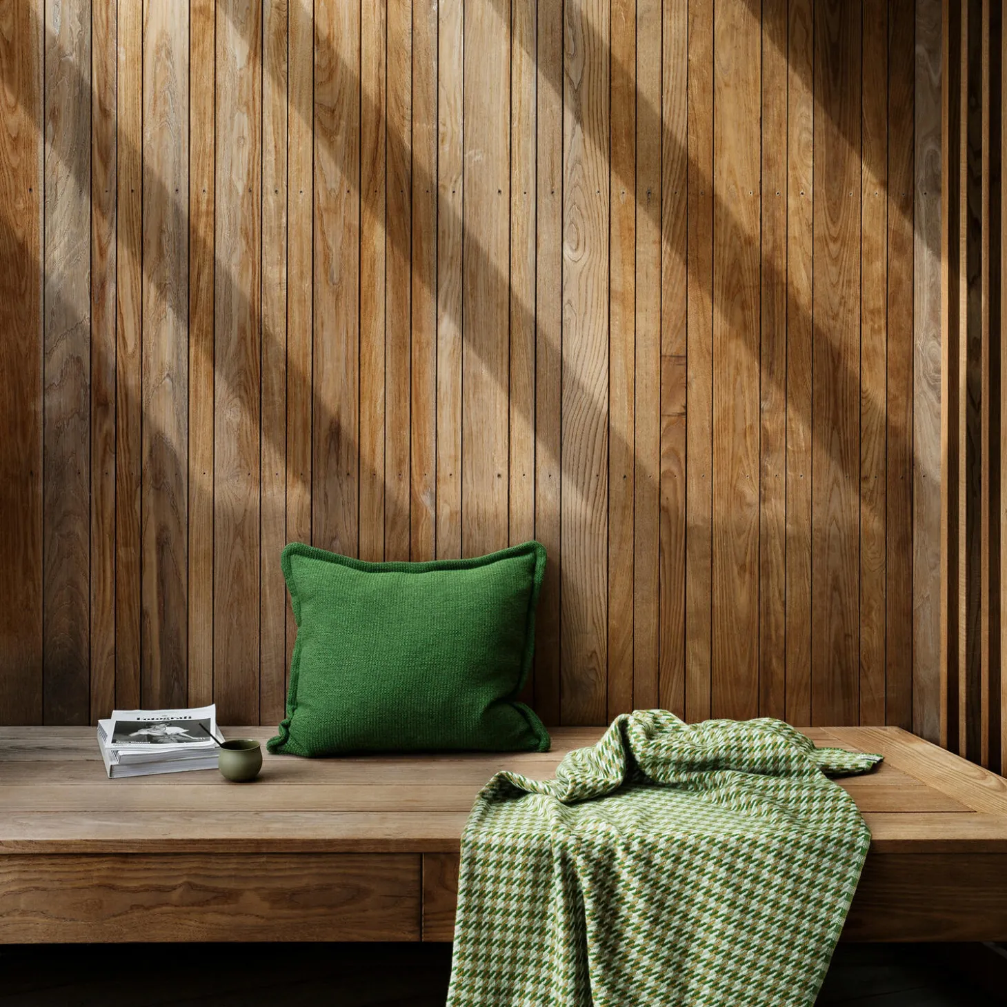 PICNIC Cushion, deep moss green
