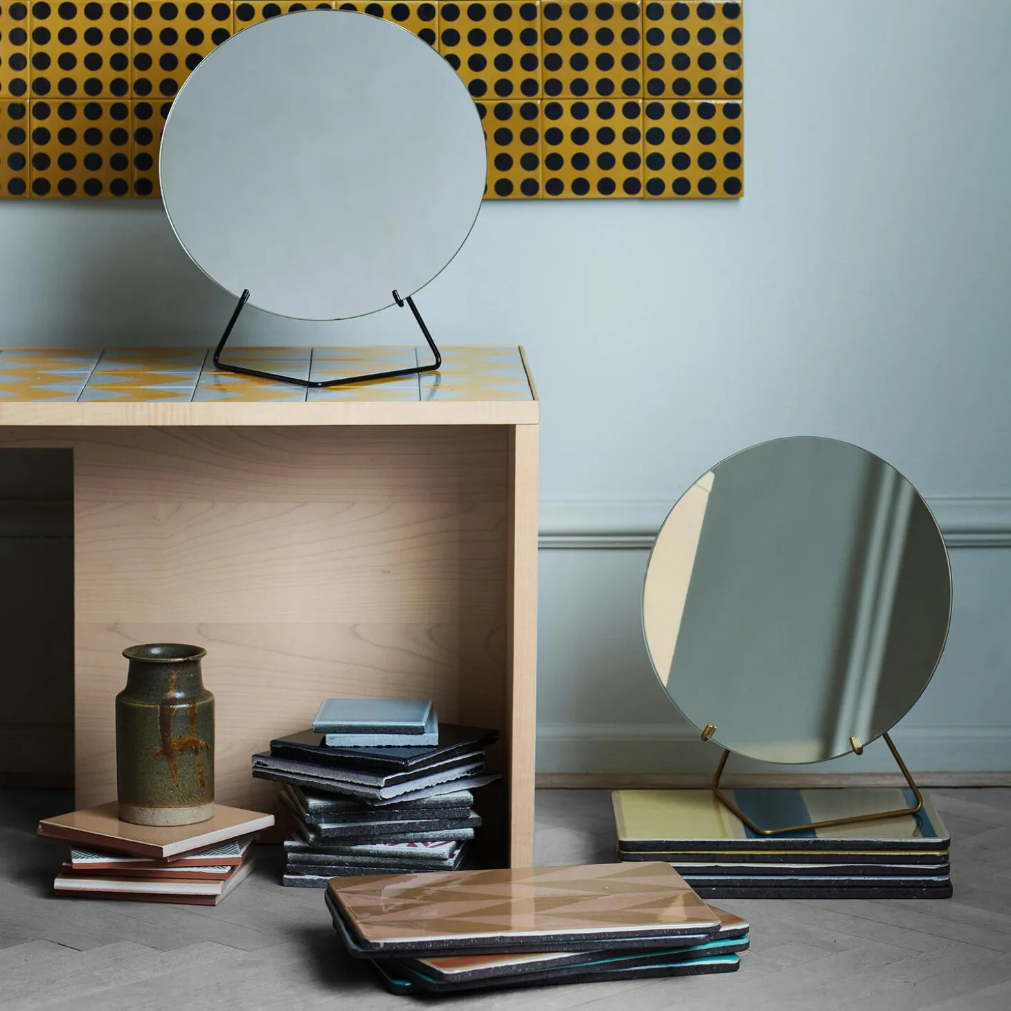 Standing Mirror, black