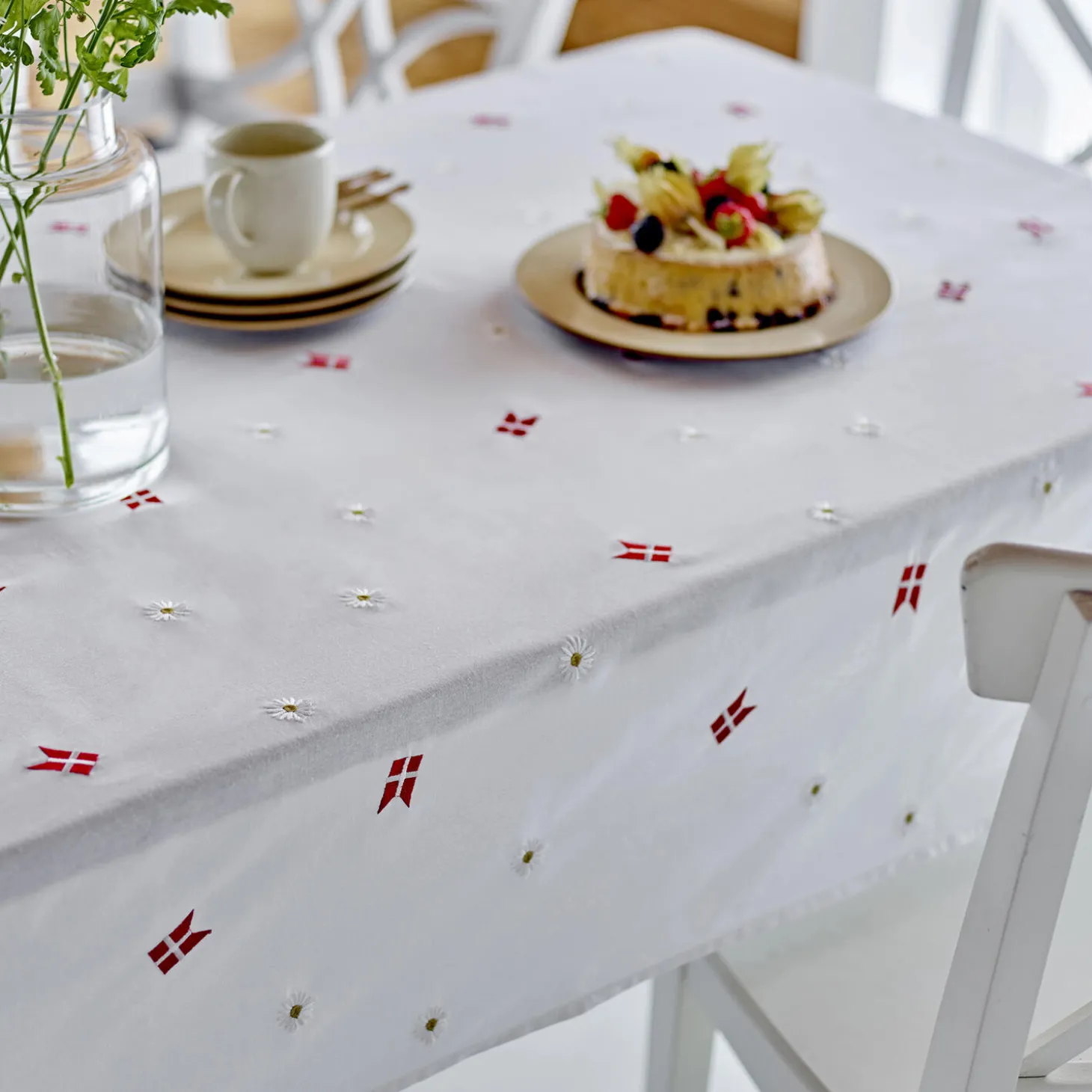 Tillykke dug, white