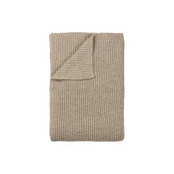 Tito Throw, camel